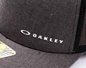 Kšiltovka Oakley Chalten Trucker Cap Black Jet