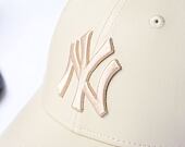 Dámská kšiltovka New Era - 9FORTY Faux Leather - NY Yankees - Stone