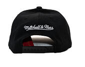 Kšiltovka Mitchell & Ness - Branded Script Stretch  - Black