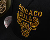 Kšiltovka Mitchell & Ness - NBA Core Vi Pro  Bulls - Chicago Bulls - Black-Gold