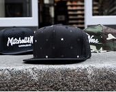 Kšiltovka Mitchell & Ness Star Filled Night Brand Black Snapback