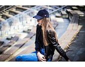 Dámská Kšiltovka New Era Suede Essential 9FORTY Black Strapback