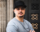Kšiltovka New Era Emblem Foam Snap New York Yankees Black/Black 9FIFTY Snapback