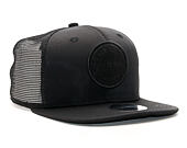 Kšiltovka New Era Emblem Trucker New York Yankees Black/Black 9FIFTY Snapback