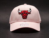 Kšiltovka Mitchell & Ness Low Pro Chicago Bulls Pink Strapback