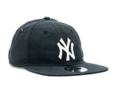 Kšiltovka New Era Light Weight Nylon Packable New York Yankees 9TWENTY Black/White Strapback