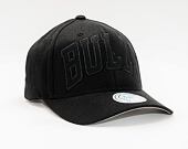 Kšiltovka Mitchell & Ness Chicago Bulls 826 Team Tonal Black