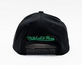 Kšiltovka Mitchell & Ness Boston Celtics Redline Duotone Black/Green
