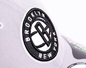 Kšiltovka New Era 9FORTY NBA Grayscale Brooklyn Nets Strapback Gray