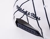 Kšiltovka Mitchell & Ness NCAA Retro Pinstripe Snapback Georgetown University White