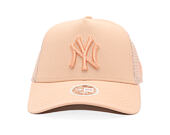 Dámská Kšiltovka New Era - MLB League Essential 9FORTY Trucker - NY Yankees - Light Pink