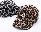 Dámská Kšiltovka New Era - MLB Cosy Animal - Leopard Fleece 9FORTY - NY Yankees - Caramel / Auburn