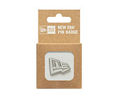 Připínáček New Era - Branded Cap Pin - Silver Flag - Silver
