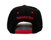 Kšiltovka Mitchell & Ness - NBA Team Arch Snapback - Chicago Bulls - Black / Red