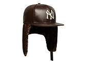 Kšiltovka New Era - MLB IMAGE DROP Leather Dog-Ear 59FIFTY - NY Yankees - Deep Auburn