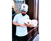 Kšiltovka New Era - MLB Essential 59FIFTY - NY Yankees - Stone / White