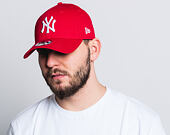 Kšiltovka New Era 9FORTY MLB League Basic New York Yankees Strapback Scarlet / White