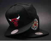 Kšiltovka Mitchell & Ness Solid Team Colour Chicago Bulls Snapback